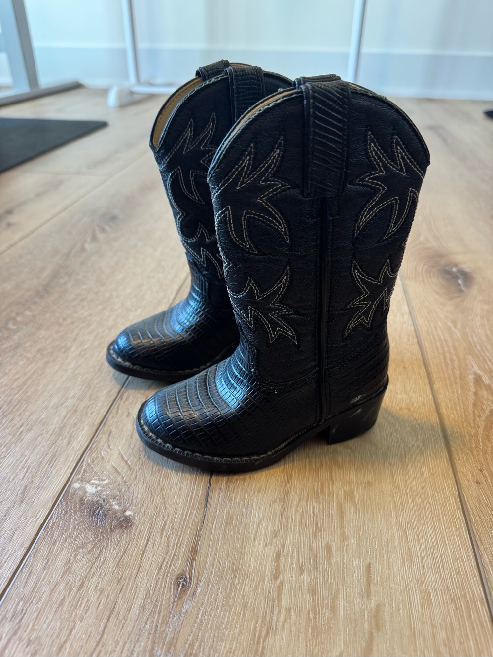 Toddler Honchos Black Cowboy Boots Size 6.5